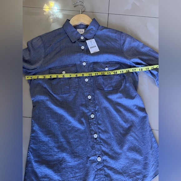 J Crew Shirt Womens Sz S Blue 100% Cotton Chambray Button Up Roll Tab Sleeve - Picture 11 of 16